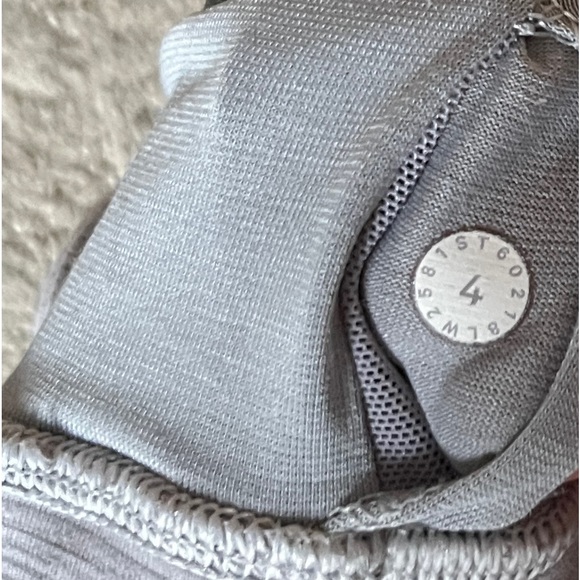 Lululemon Sports Bra - Picture 5 of 5